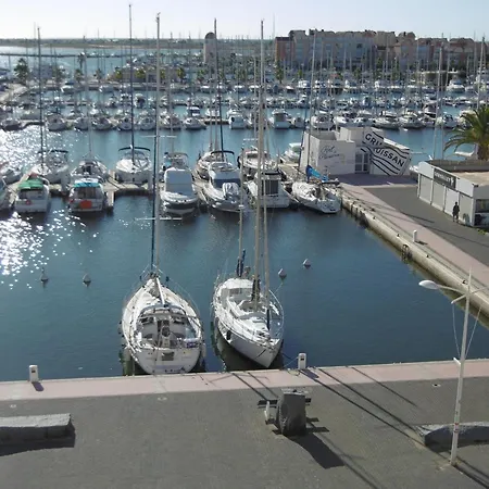 : T2 Climatise, Parking, Pres Du Vieux Village - Fr-1-796-91